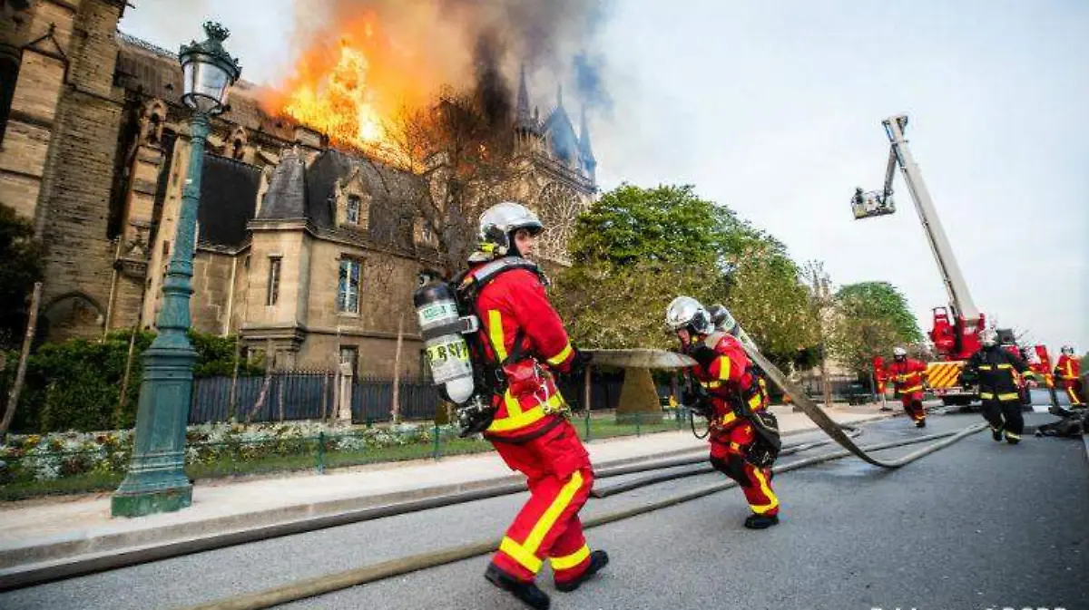 notre dame recintos mexico REUTERS